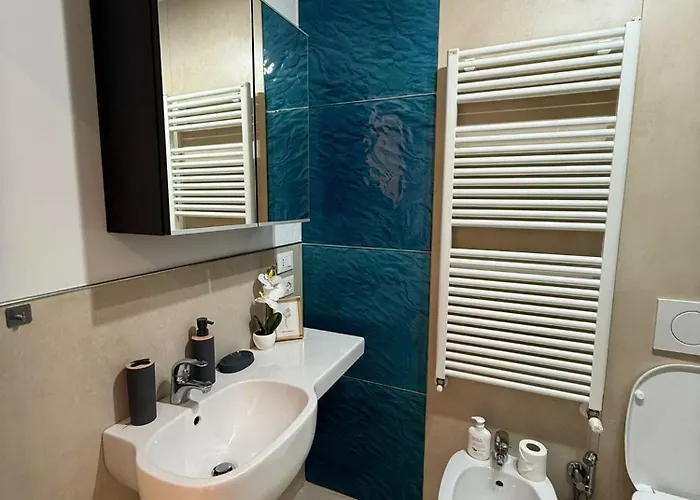 Maggiore Panoramic Tower 아파트